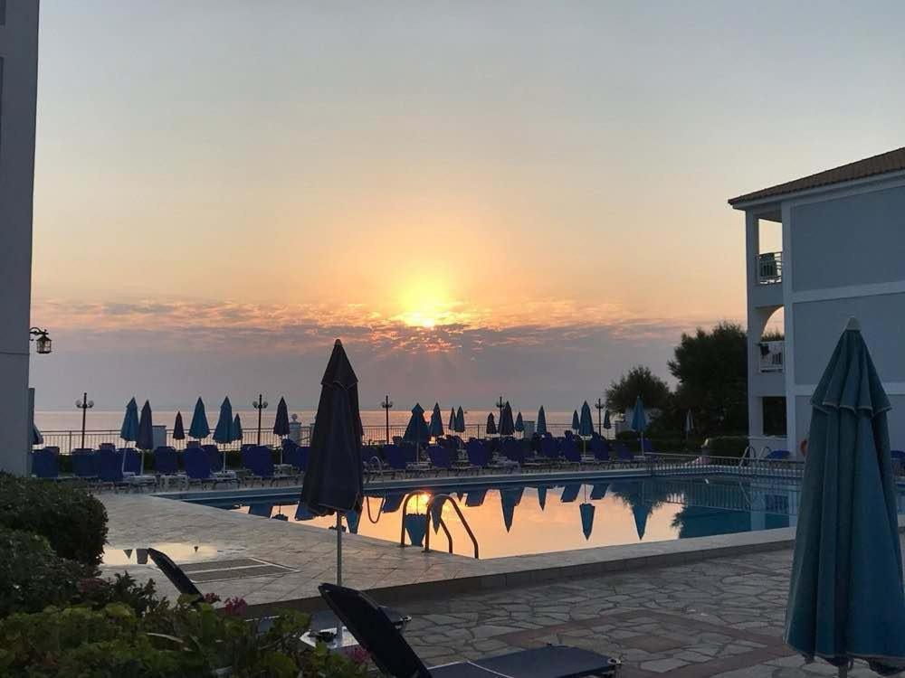 Meridien Beach Hotel Αργάσι Εξωτερικό φωτογραφία
